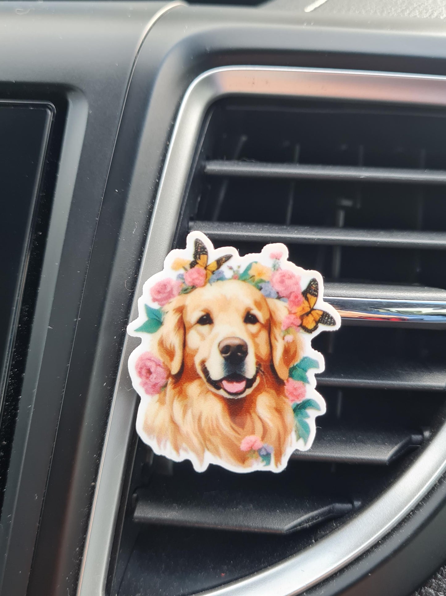 Aromatherapy Labrador Car Diffuser - Essential Oil Vent Clip for Dog Parents - Non-Toxic & Refillable Car Freshener - Natural Scenting for Lab Owners