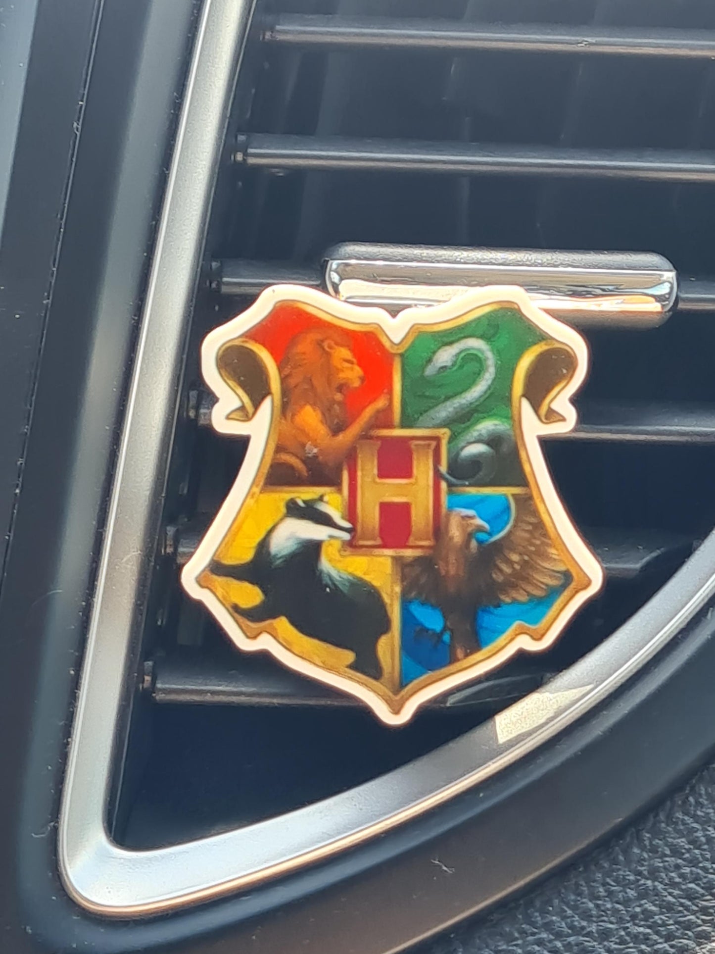 "Wizard's Brew" Magic Potion Car Air Freshener - Essential Oil Diffuser for Fantasy Lovers - Enchanted Car Accessory with Reusable Scents for Witches and Wizards