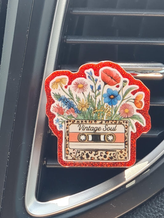 "Vintage Soul" Retro Car Air Freshener - Essential Oil Diffuser for Old Souls - Aesthetic Wood & Glass Vent Clip with Refillable Natural Scents